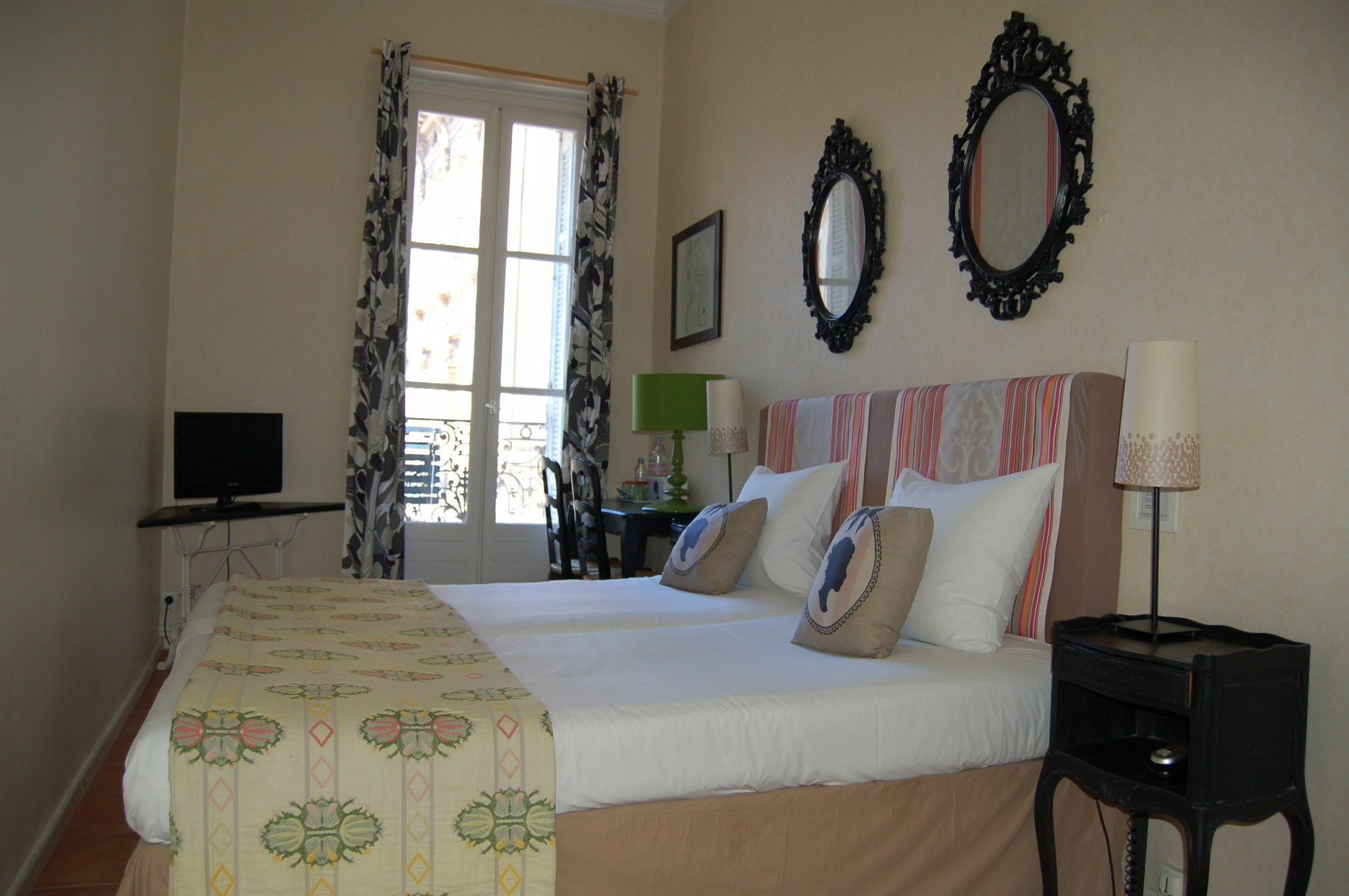 Hotel Amista Marseille - Ancien Hotel Saint Louis - Vieux Port מראה חיצוני תמונה